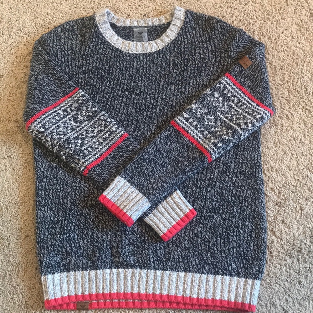 NWOT Roxy sweater.